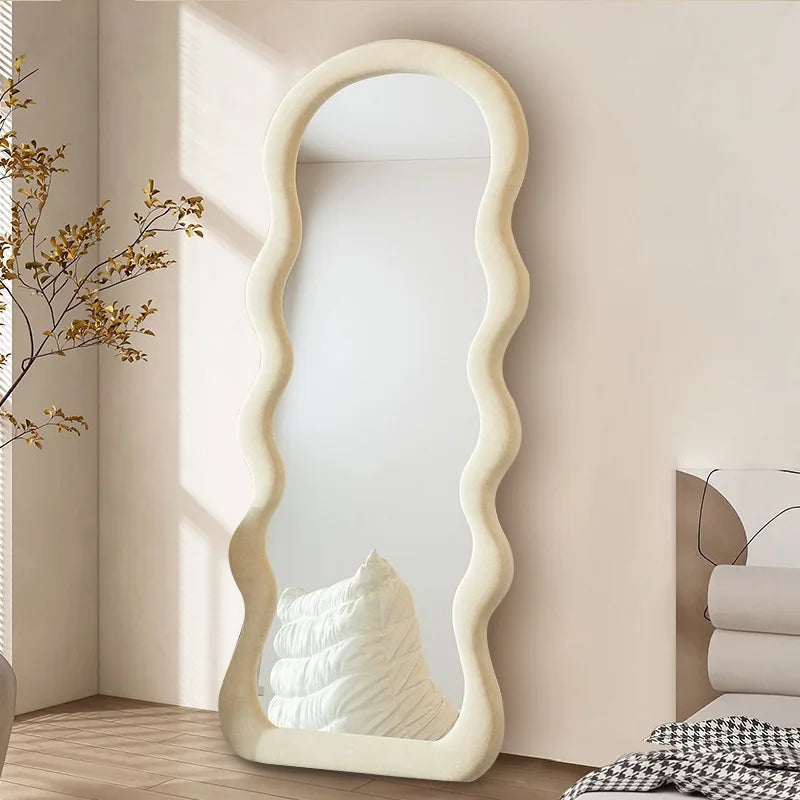 Designerskie Lustro Liquid Form – Asymetryczne