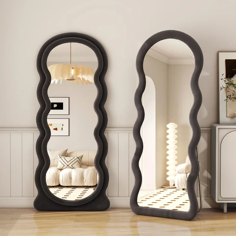 Designerskie Lustro Liquid Form – Asymetryczne